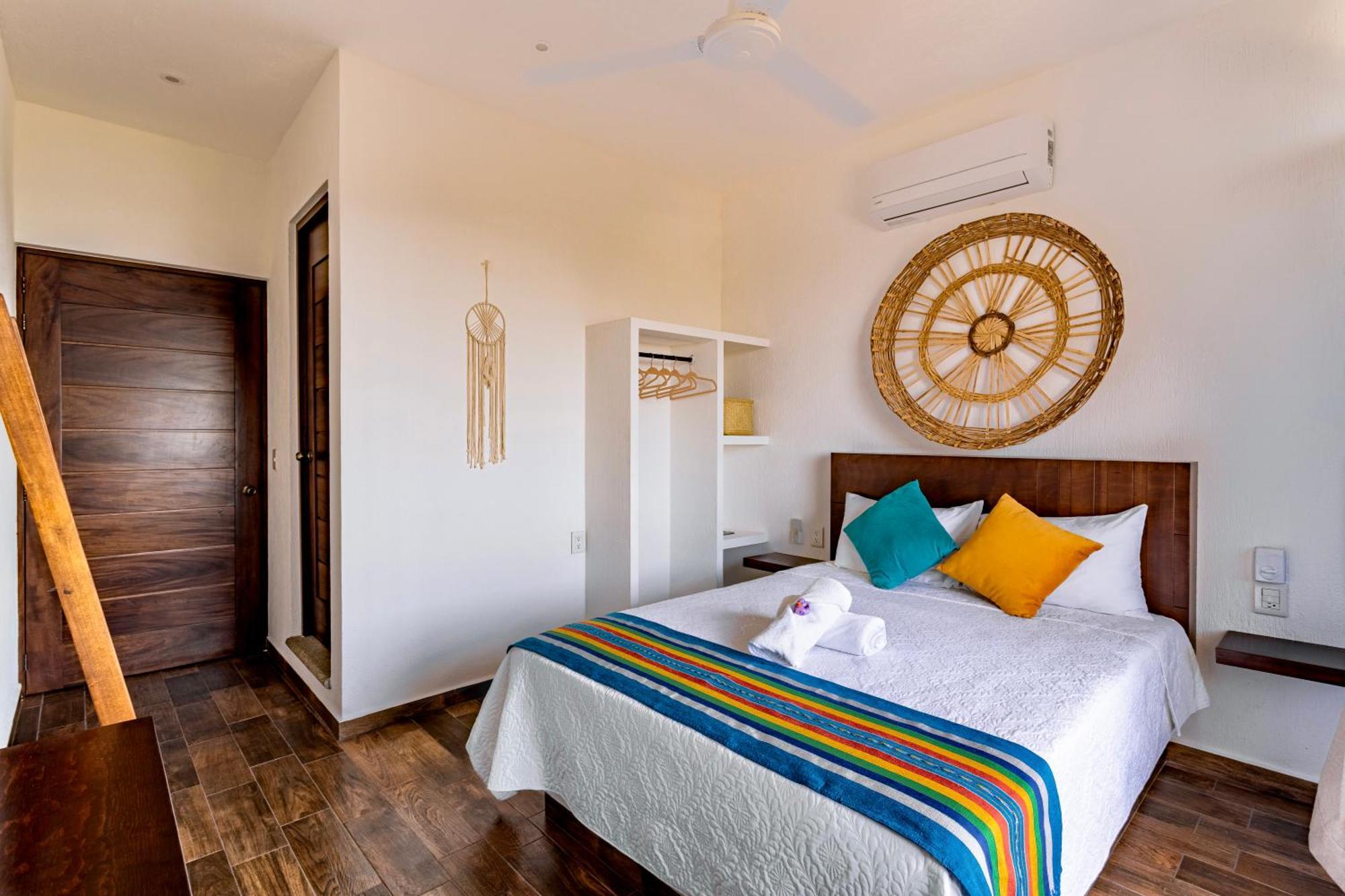 Punta Kai Hotel & Hostal Puerto Escondido  Kamer foto